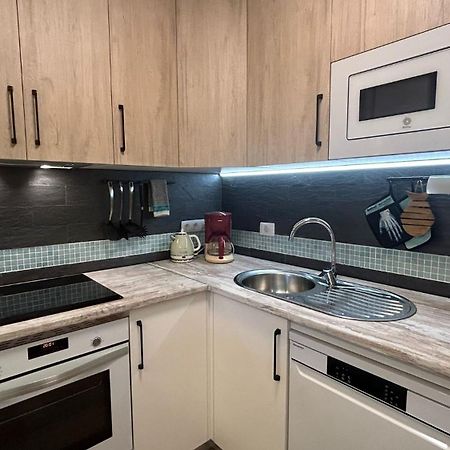 Huebsche Ferienwohnung Mit 2 Schlafzimmern, Pool Und Wlan, Strandnaehe Callao Salvaje Dış mekan fotoğraf